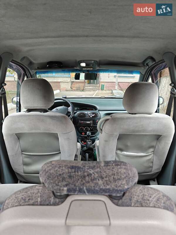 Минивэн Renault Megane Scenic 1999 в Верхнеднепровске фото 3 Минивэн Renault Megane Scenic 1999 в Верхнеднепровске