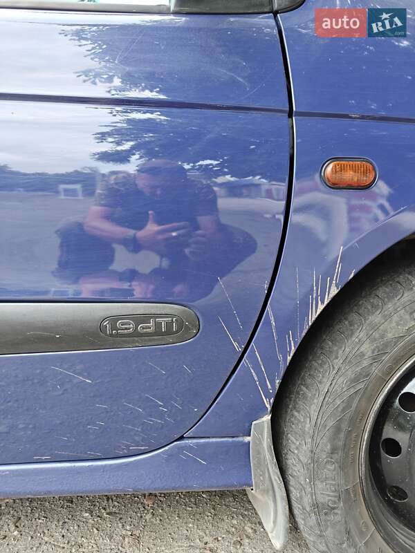 Минивэн Renault Megane Scenic 1999 в Верхнеднепровске фото 10 Минивэн Renault Megane Scenic 1999 в Верхнеднепровске