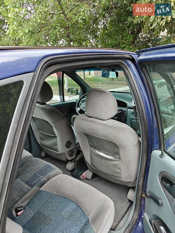 Минивэн Renault Megane Scenic 1999 в Верхнеднепровске фото 12 Минивэн Renault Megane Scenic 1999 в Верхнеднепровске