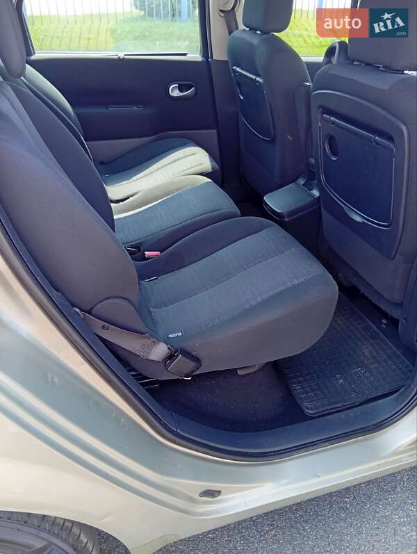 Минивэн Renault Megane Scenic 2008 в Яготине