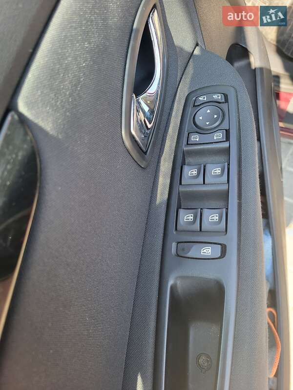 Минивэн Renault Megane Scenic 2013 в Львове фото 12 Минивэн Renault Megane Scenic 2013 в Львове