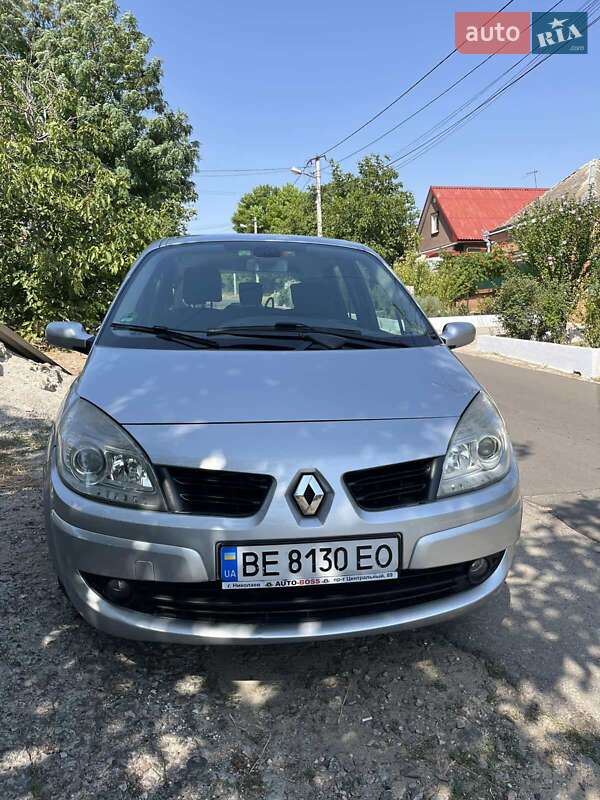 Минивэн Renault Megane Scenic 2007 в 