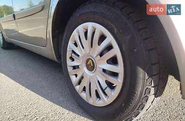 Минивэн Renault Megane Scenic 2008 в 