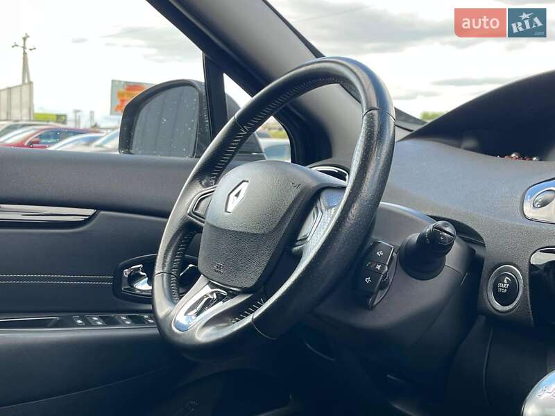 Мінівен Renault Megane Scenic 2014 в Львові фото 15 Мінівен Renault Megane Scenic 2014 в Львові