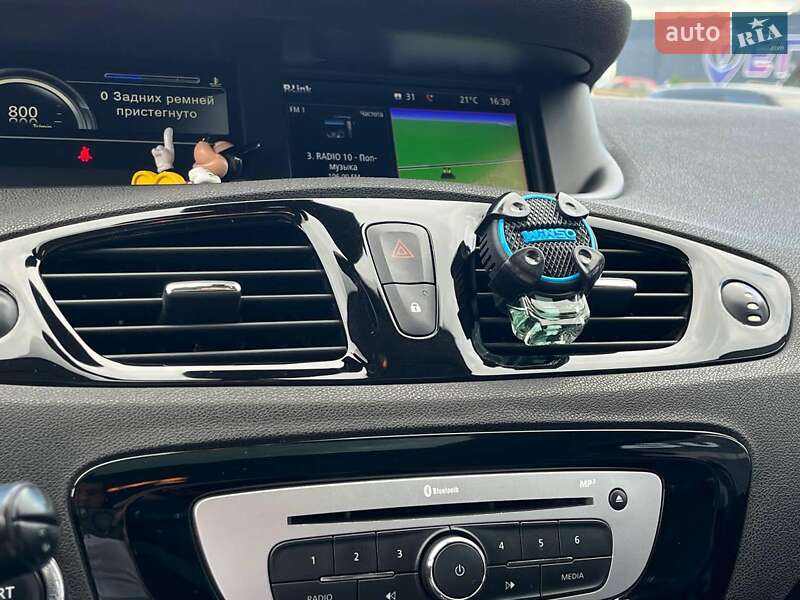 Мінівен Renault Megane Scenic 2014 в Львові фото 45 Мінівен Renault Megane Scenic 2014 в Львові