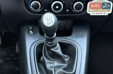 Минивэн Renault Megane Scenic 2014 в 