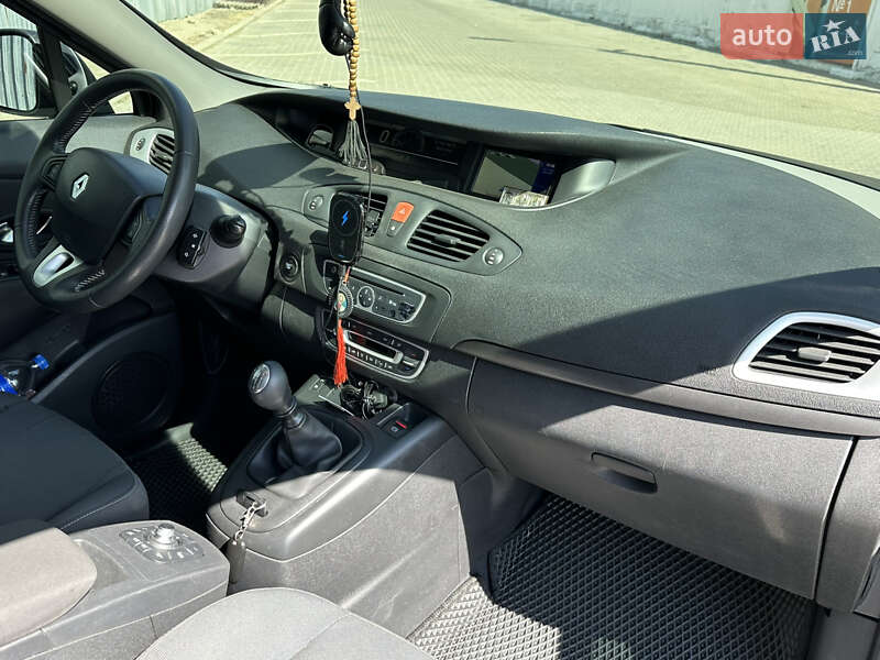 Минивэн Renault Megane Scenic 2010 в Одессе