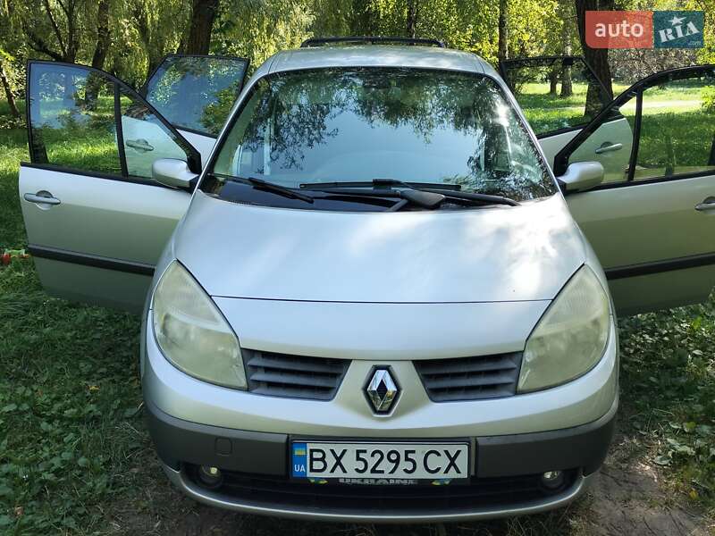 Минивэн Renault Megane Scenic 2006 в Староконстантинове