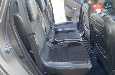 Минивэн Renault Megane Scenic 2013 в 