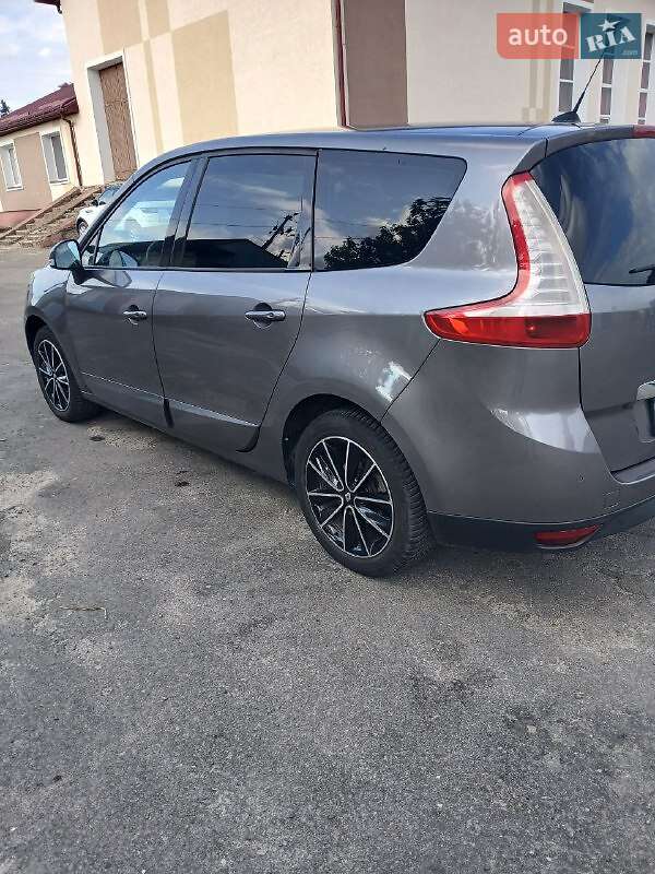 Мінівен Renault Megane Scenic 2014 в Любешові