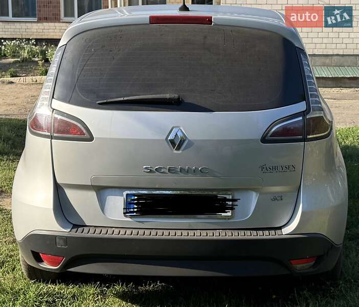 Минивэн Renault Megane Scenic 2013 в Полтаве фото 4 Минивэн Renault Megane Scenic 2013 в Полтаве