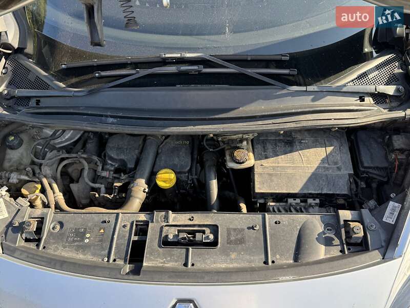 Минивэн Renault Megane Scenic 2013 в Полтаве фото 6 Минивэн Renault Megane Scenic 2013 в Полтаве