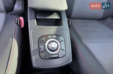 Минивэн Renault Megane Scenic 2013 в 