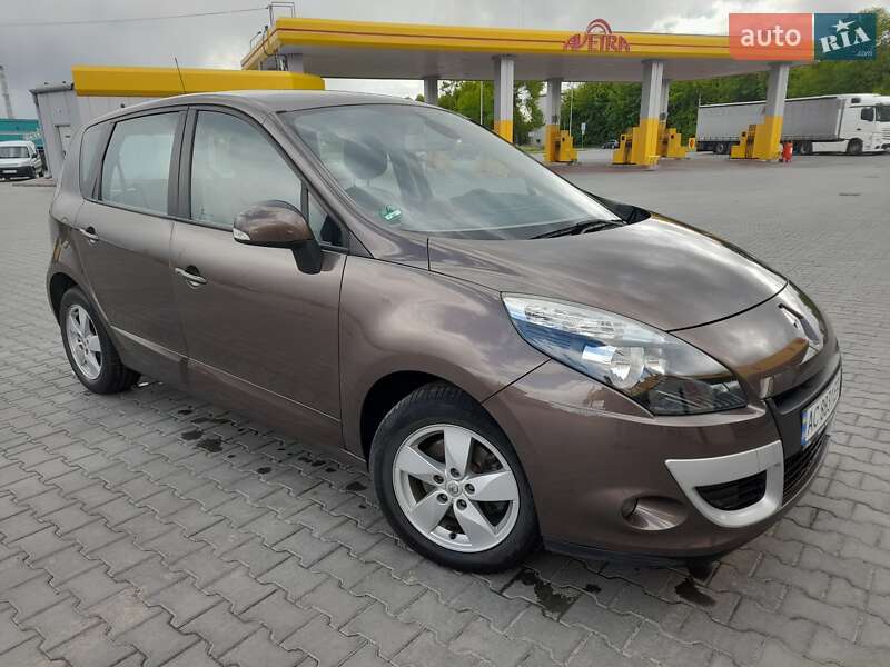 Мінівен Renault Megane Scenic 2011 в Луцьку