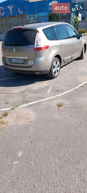 Мінівен Renault Megane Scenic 2010 в Переяславі фото 18 Мінівен Renault Megane Scenic 2010 в Переяславі