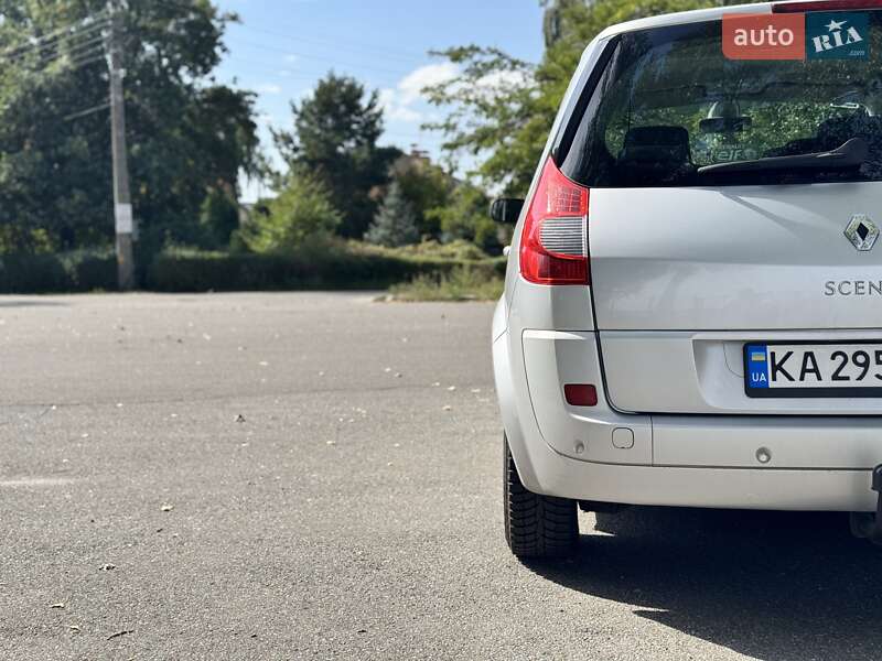 Минивэн Renault Megane Scenic 2008 в Киеве