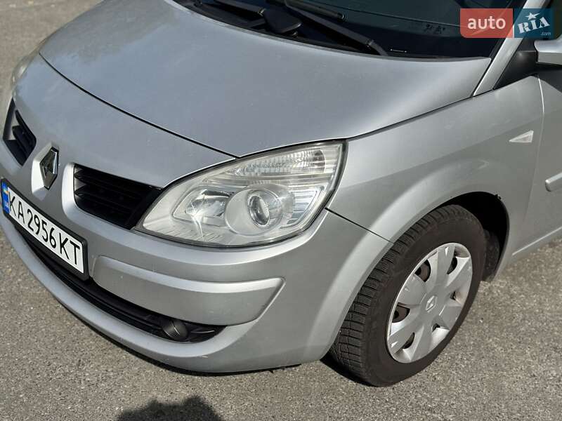 Минивэн Renault Megane Scenic 2008 в Киеве