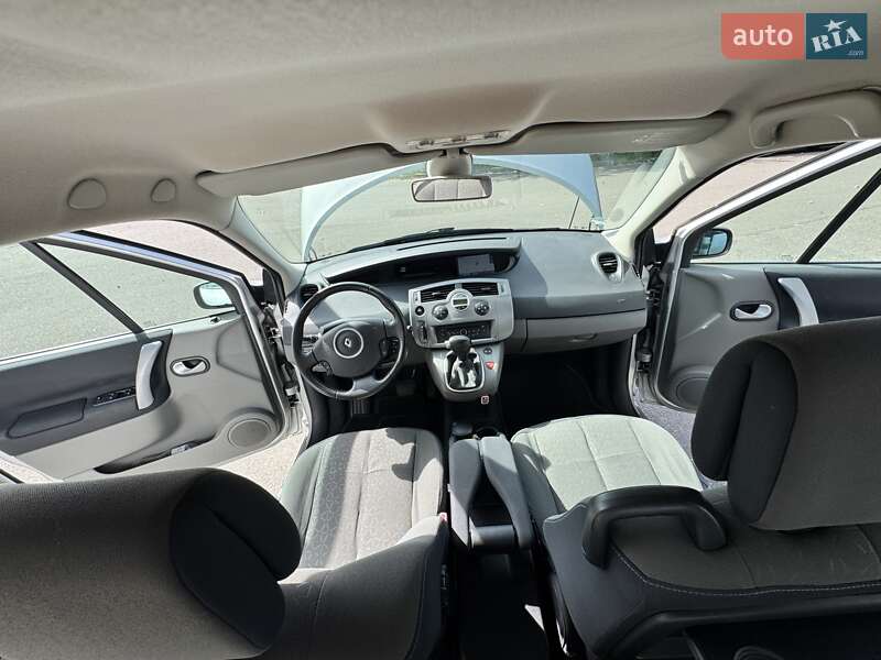 Минивэн Renault Megane Scenic 2008 в Киеве
