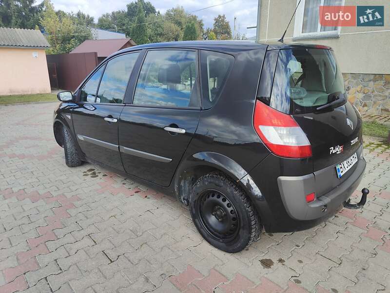 Минивэн Renault Megane Scenic 2006 в Дунаевцах
