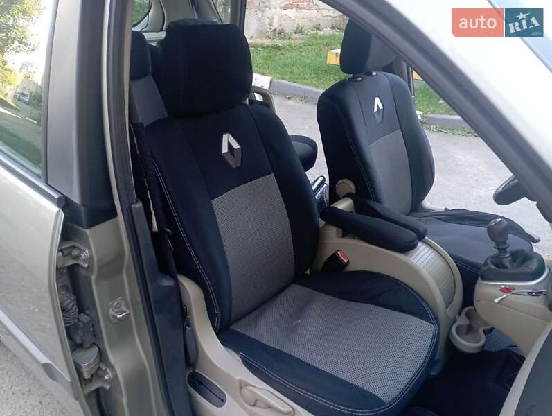 Минивэн Renault Megane Scenic 2007 в Бориславе фото 8 Минивэн Renault Megane Scenic 2007 в Бориславе