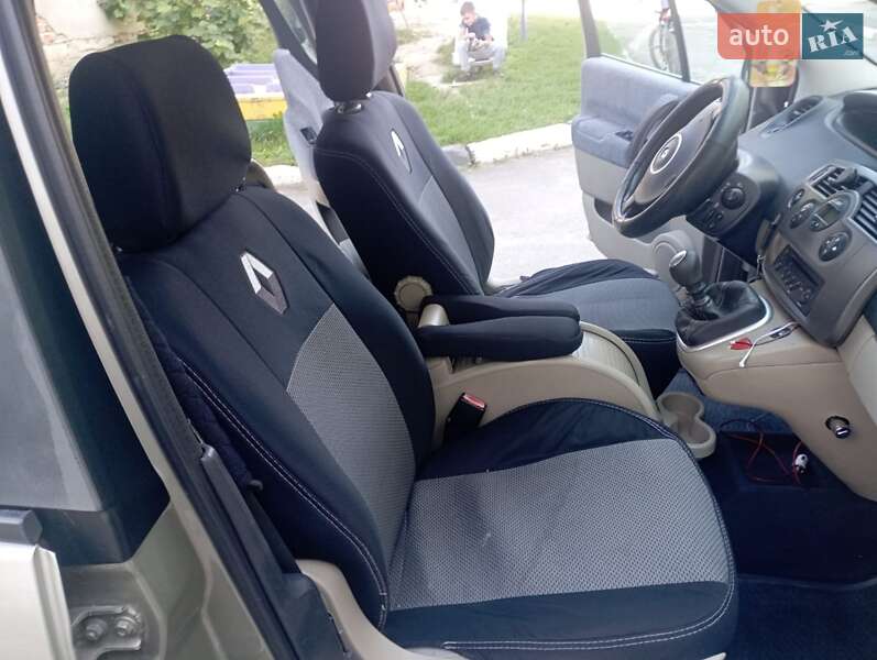 Минивэн Renault Megane Scenic 2007 в Бориславе фото 14 Минивэн Renault Megane Scenic 2007 в Бориславе