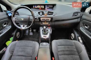 Минивэн Renault Megane Scenic 2016 в 