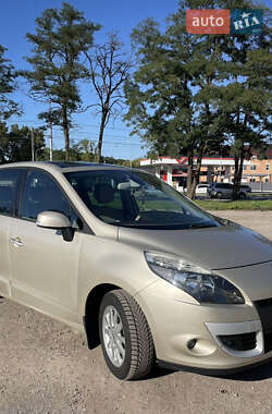 Минивэн Renault Megane Scenic 2010 в Тернополе