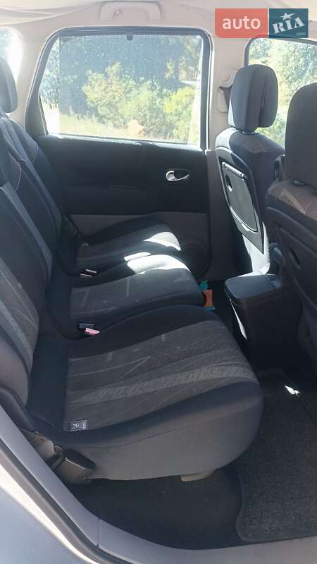 Универсал Renault Megane Scenic 2005 в Полтаве