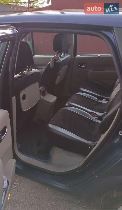 Минивэн Renault Megane Scenic 2005 в Львове