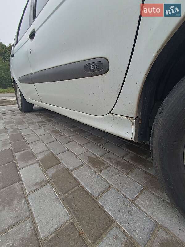 Минивэн Renault Megane Scenic 1998 в Львове