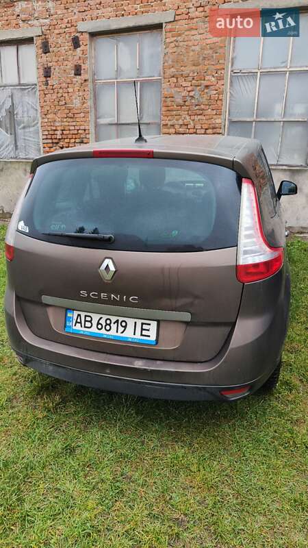 Минивэн Renault Megane Scenic 2010 в Хмельнике