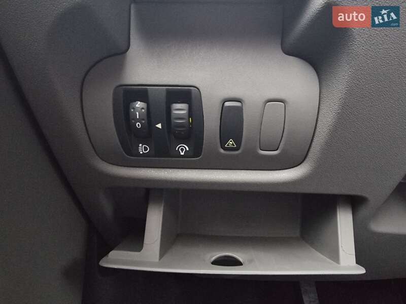 Минивэн Renault Megane Scenic 2008 в Виннице