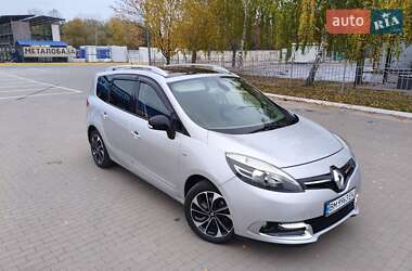 Минивэн Renault Megane Scenic 2014 в 