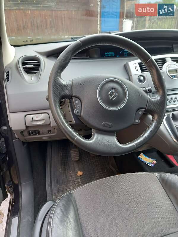 Минивэн Renault Megane Scenic 2008 в Клесовом