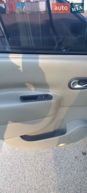 Минивэн Renault Megane Scenic 2004 в Ковеле фото 17 Минивэн Renault Megane Scenic 2004 в Ковеле