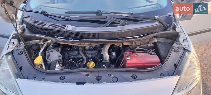 Минивэн Renault Megane Scenic 2004 в Ковеле фото 20 Минивэн Renault Megane Scenic 2004 в Ковеле