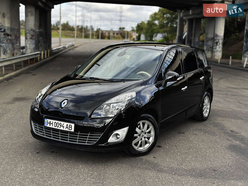 Минивэн Renault Megane Scenic 2011 в Одессе фото Минивэн Renault Megane Scenic 2011 в Одессе
