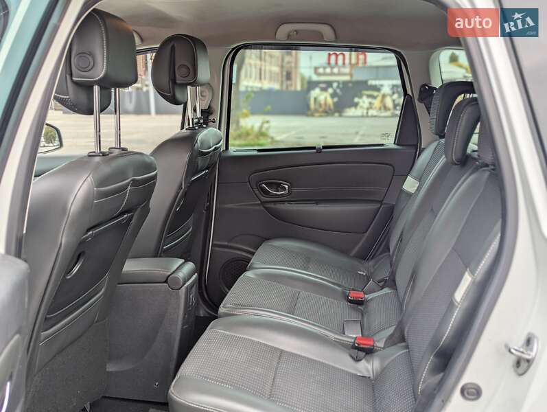 Мінівен Renault Megane Scenic 2012 в Києві