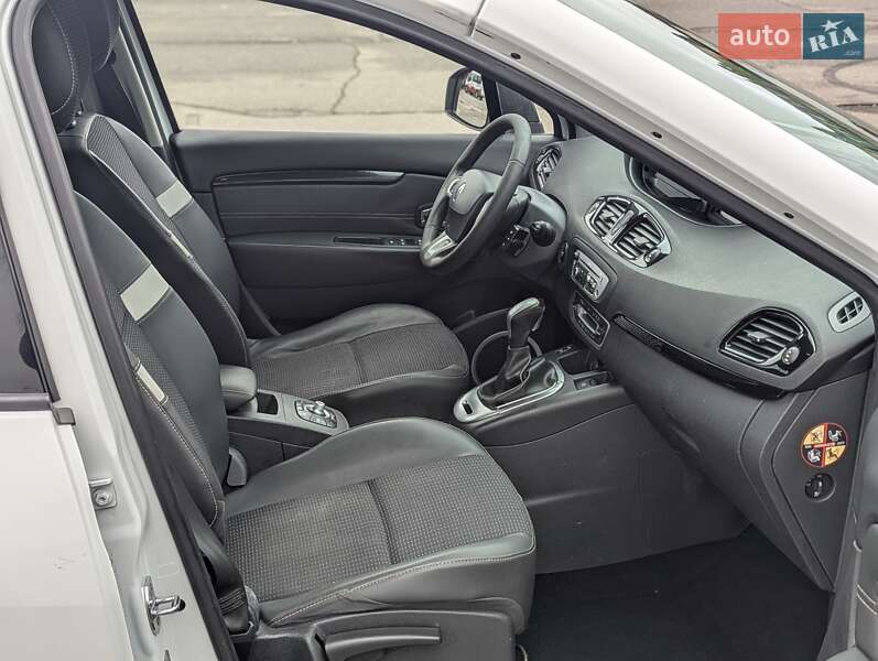 Мінівен Renault Megane Scenic 2012 в Києві