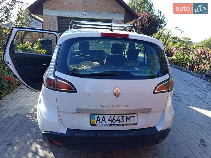 Минивэн Renault Megane Scenic 2013 в Киеве фото 10 Минивэн Renault Megane Scenic 2013 в Киеве