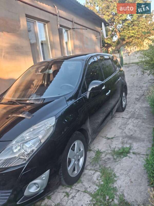 Минивэн Renault Megane Scenic 2009 в Днепре