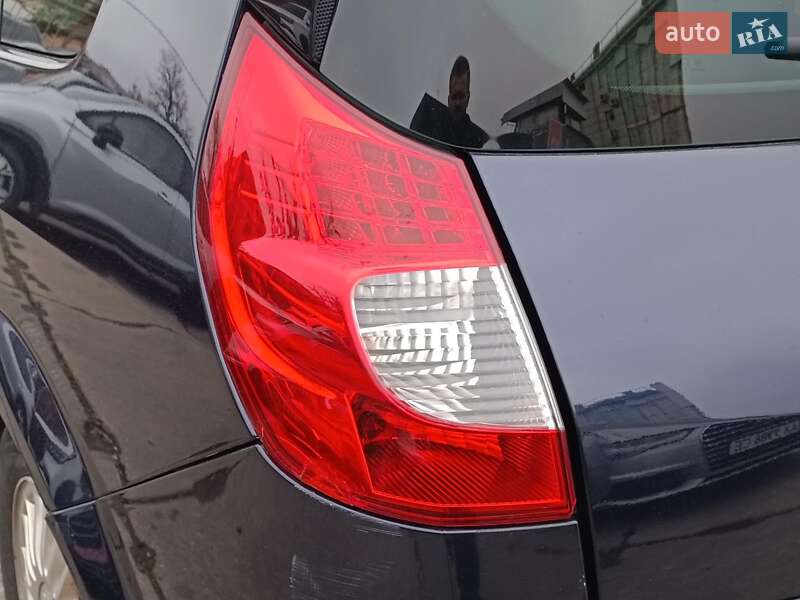 Минивэн Renault Megane Scenic 2008 в Харькове фото 9 Минивэн Renault Megane Scenic 2008 в Харькове