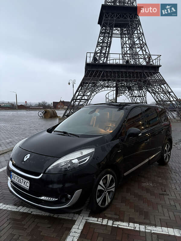 Минивэн Renault Megane Scenic 1999 в Харькове фото Минивэн Renault Megane Scenic 1999 в Харькове