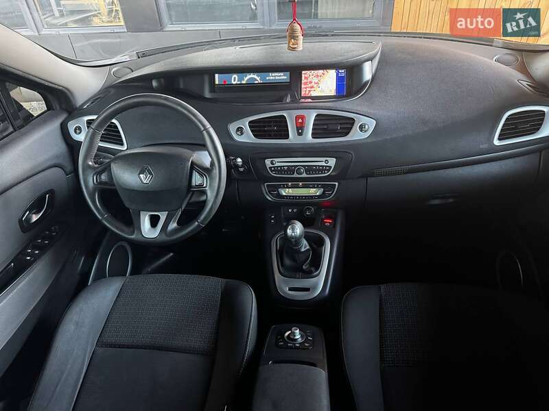 Минивэн Renault Megane Scenic 2010 в Виннице