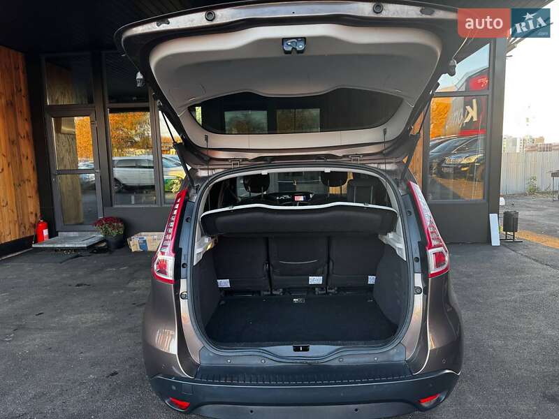 Минивэн Renault Megane Scenic 2010 в Виннице