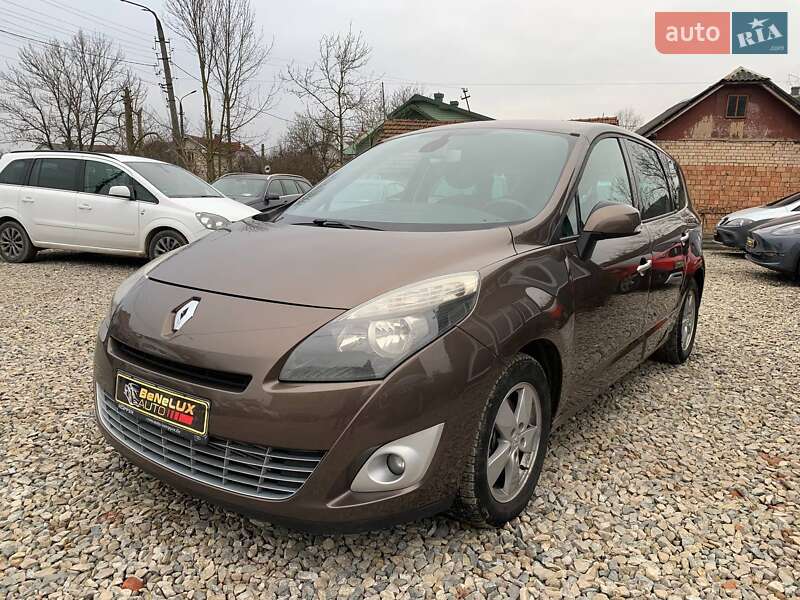 Мінівен Renault Megane Scenic 2010 в Коломиї