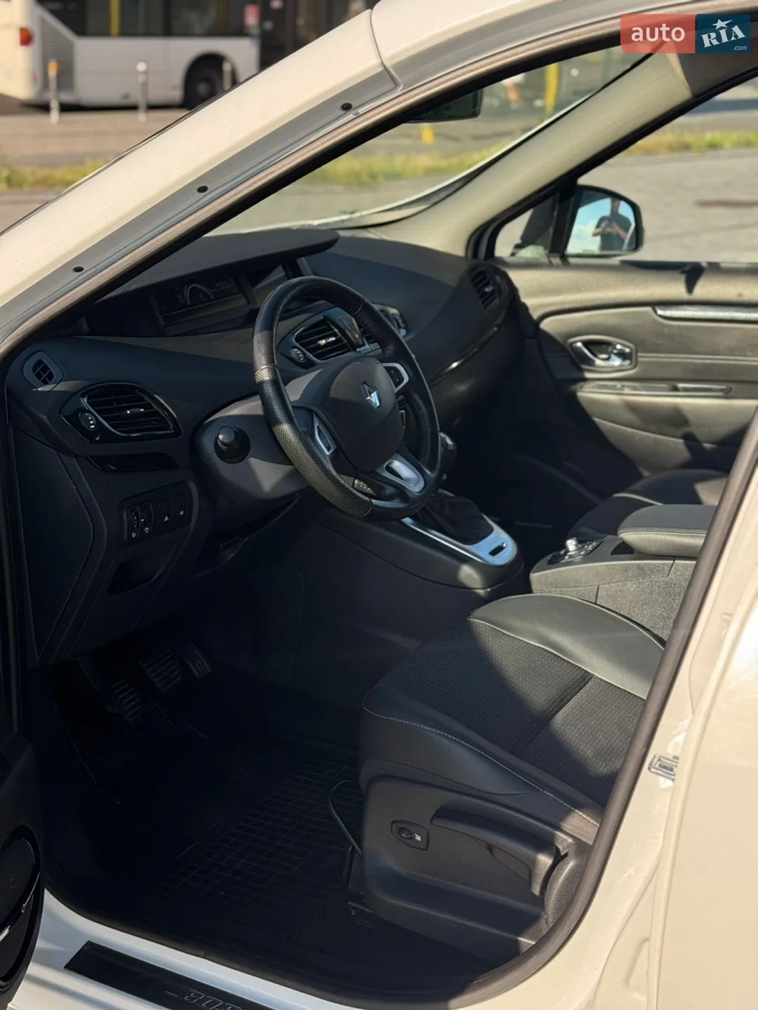 2012 Renault Scenic - мініатюра 10