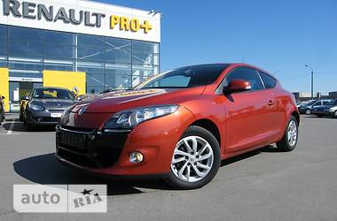 Купе Renault Megane 2012 в 
