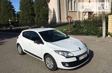 Хэтчбек Renault Megane 2013 в Снятине