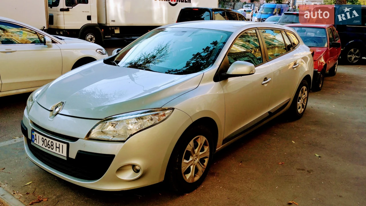 2011 Renault Megane - мініатюра 10